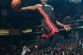 九游-包含詹姆斯连续五场比赛得分超过大比分获胜，瑞士队不断突破！的词条